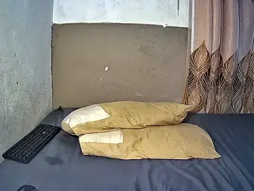Stripchat Watch Live Sex Cams of BustyThickyAss