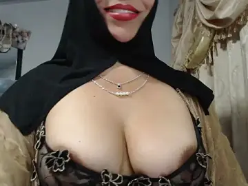 Stripchat Adult Video Chat of nadia__abaud