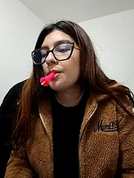 Stripchat Best live sex cam show of cutetemari