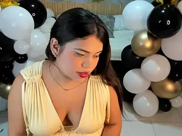 Stripchat Sex Cam of samy_19_