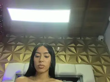 Stripchat Live Porn of peyton_luoise27