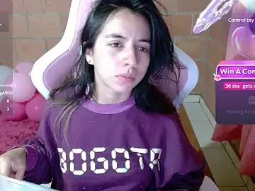 Stripchat Adult Webcams of Maggie_Fox3