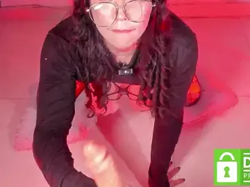 Stripchat Best Webcam of GalaxGnn_