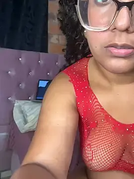 Stripchat Adult Webcam of Jessyivonne