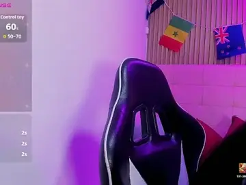 Stripchat Sex Cam of Amiee_Kovva