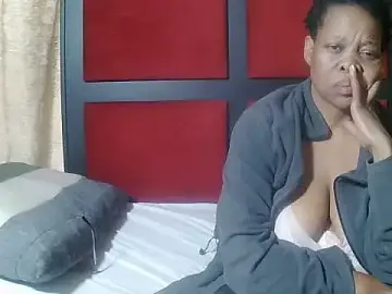 Stripchat Adult Webcam of JoycyQueen