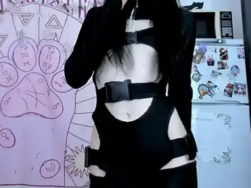 Stripchat Watch Live Sex Cams of Holy420lolii