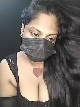 Stripchat Live Sex of Tamil_Kanmani