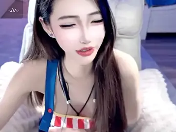 Stripchat Free Live Porn of JoooJo_