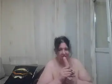 Stripchat Free Porn Cam of maturekorine
