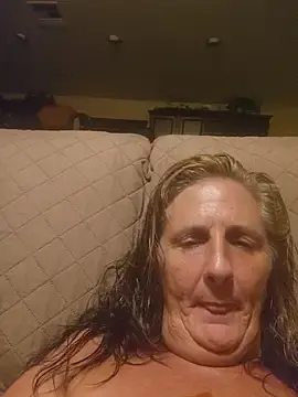 Stripchat Free Live Porn of SultrySummer68