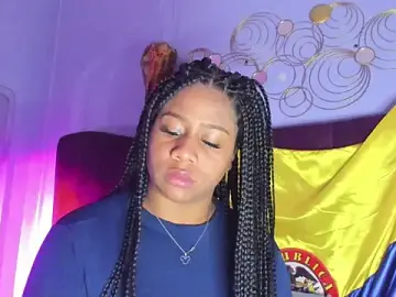 Stripchat Live Sex Cam of Sofi_Fox_
