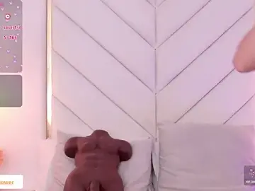 Stripchat Free Porn Cam of Flor_delunaa