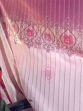 Stripchat Live Sex Cam of yun_2006