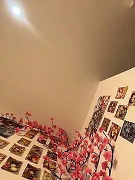 Stripchat Live Sex Cam of Sharon_Black