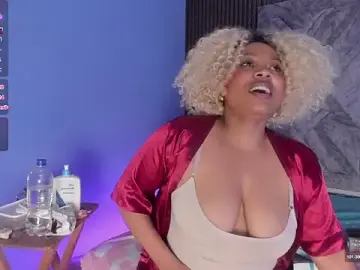 Stripchat Free Porn Cam of TammyBrown1