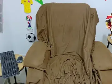 Stripchat Free Porn Cam of evvaa_moon69