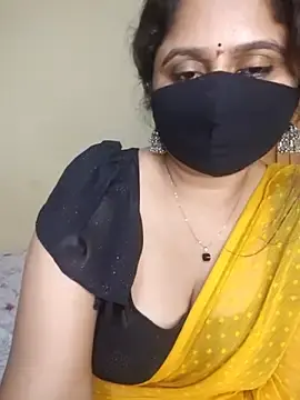 Stripchat Nude Webcam of Sravvi499