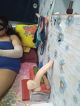 Stripchat Sex Cam of tina8th