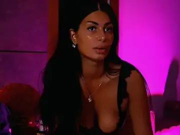 Stripchat Live Sex Cam of EvaRhea