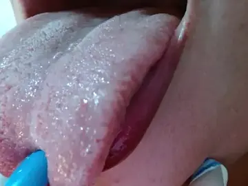 Stripchat Watch Live Sex Cams of miss_evoleth2