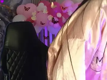 Stripchat Live Sex Cam of LissaWiild