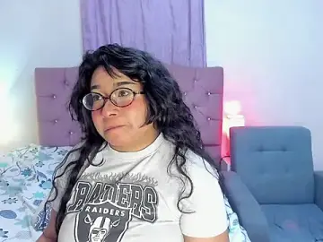 Stripchat Best live sex cam show of Latinabombsheell