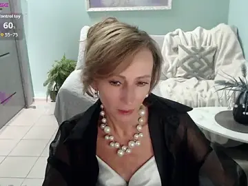Stripchat Watch Live Sex Cams of HornyMilf_777