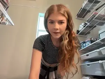 Stripchat Free Porn Cam of kykybaby4444