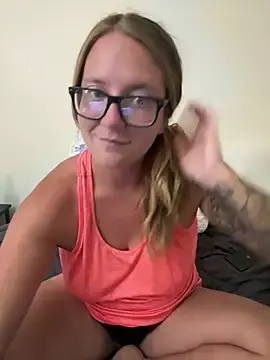 Stripchat Adult Webcam of _ElizabethLove_
