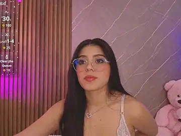Stripchat Free Live Porn of ariana_jhonson1