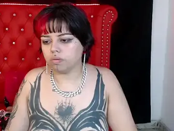 Stripchat Nude Webcam of Marlbolo_Rojo01