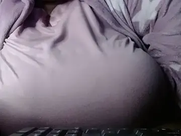 Stripchat Free Porn Cam of Lovelyboobs01