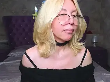 Stripchat Sex Cam of Wendy_Waves