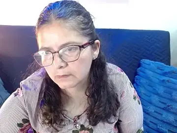 Stripchat Free Porn Cam of Linda_banks_