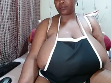 Stripchat Best live sex cam show of CHOCOLATEDARKBUSTYX