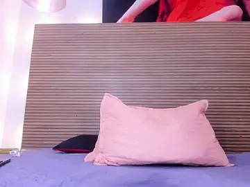 Stripchat Live Sex Cam of Rachel_Tom