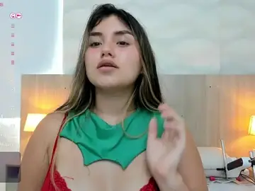 Stripchat Free Porn Cam of skinny_laura