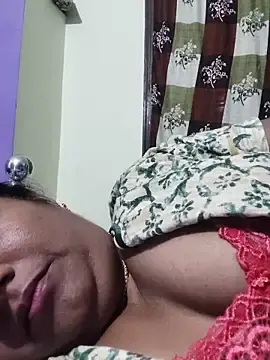 Stripchat Live Sex of yamini1431