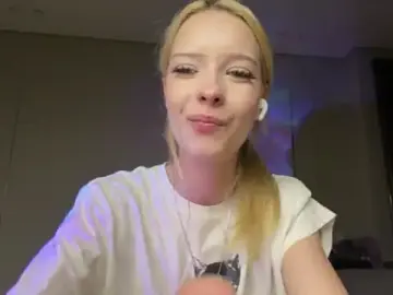 Stripchat Best live sex cam show of Anny_qte