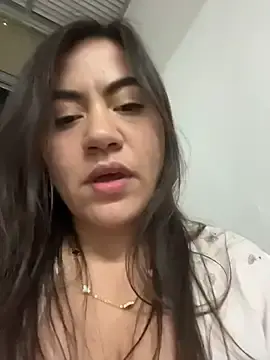 Stripchat Best Webcam of Iam__Cristal