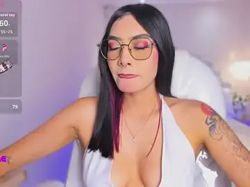 Stripchat Adult Webcam of AzuraKindong