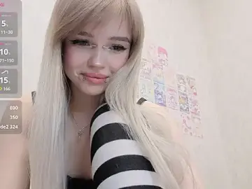 Stripchat Private Sex Chat of emodreamgirl