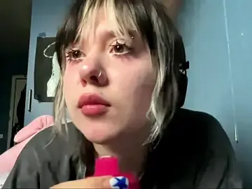 Stripchat Live Sex Cam of AueshaSimon