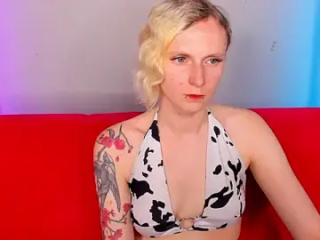 Stripchat Free Porn Cam of LikiLips