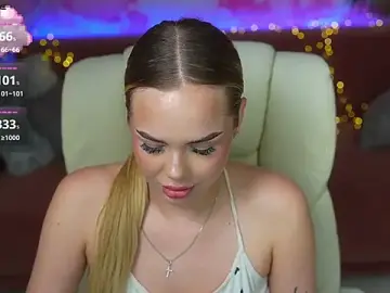 Stripchat Free Porn Cam of AuroraMore