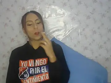 Stripchat Live Sex of Roselingalvis13