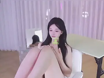 Stripchat Best Webcam of 2Zoe