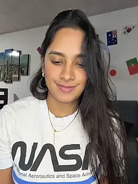 Stripchat Live Sex of LunaHeat