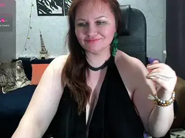 Stripchat Live Sex Cam of Nikki_March